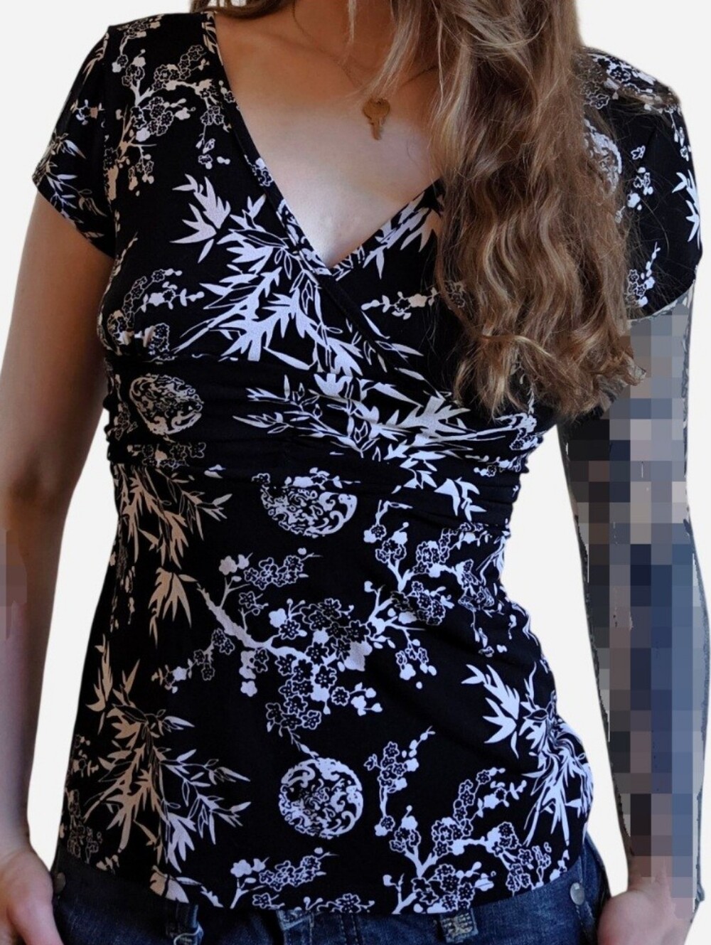 Kismet black&white tie back top